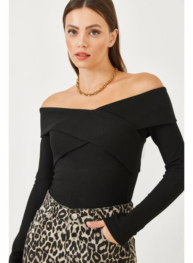 Ginger Off Shoulder Foldover Detail Top